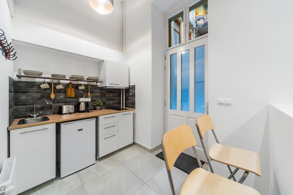 Astoria Airconed Apartments Budapest Extérieur photo