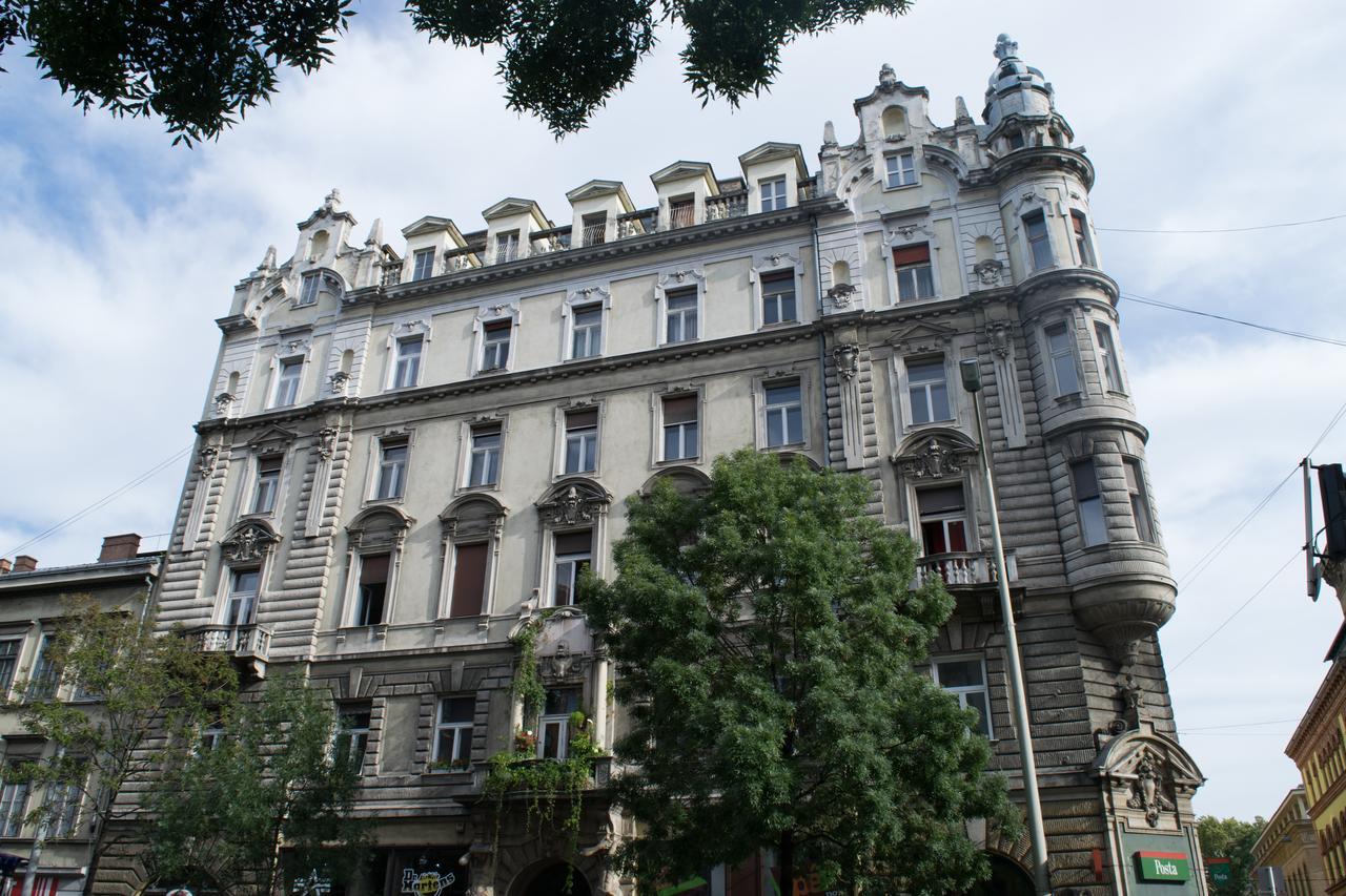 Astoria Airconed Apartments Budapest Extérieur photo